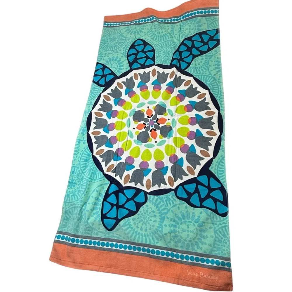 NWT Vera Bradley Sunny Medallion Beach Towel Retired Pattern